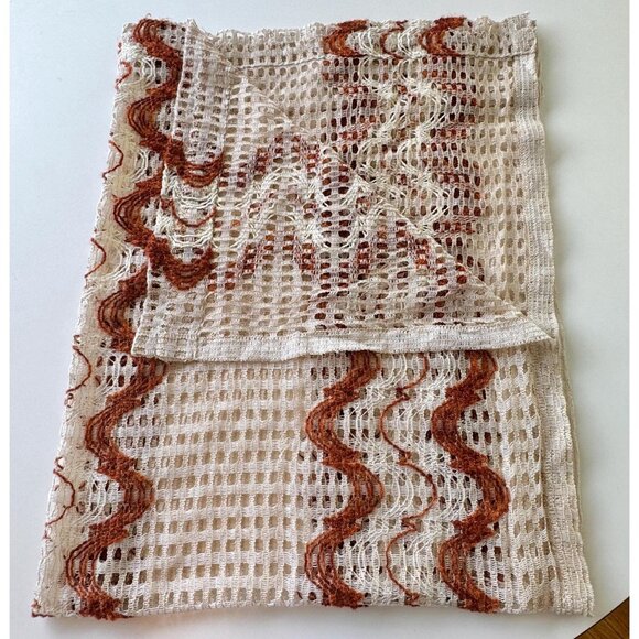 Vintage 70s curtain, cream and rust brown, net open weave, single panel - Picture 7 of 10